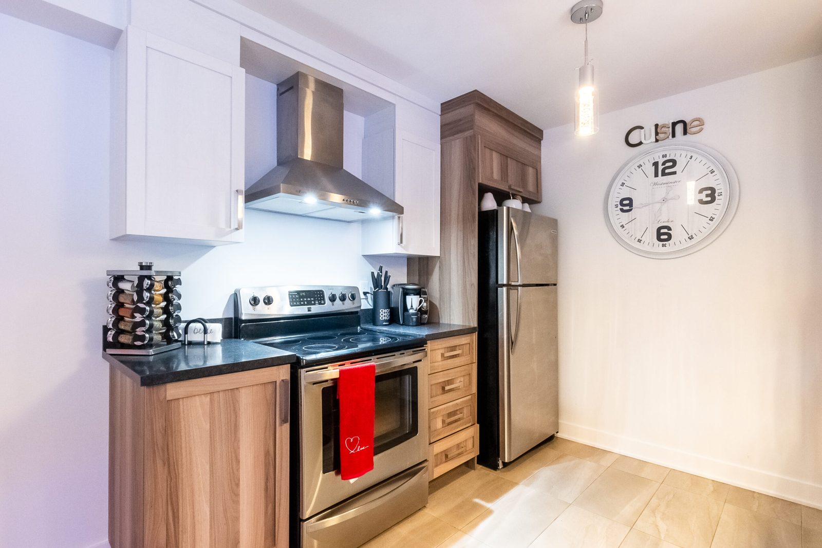 Magnifique 6 plex en condos au cœur de la nature – Mont-Tremblant — photo 4