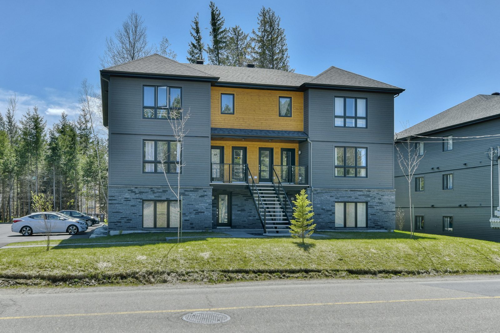 Construction 2019 – 6 Plex en condos locatifs — photo 2