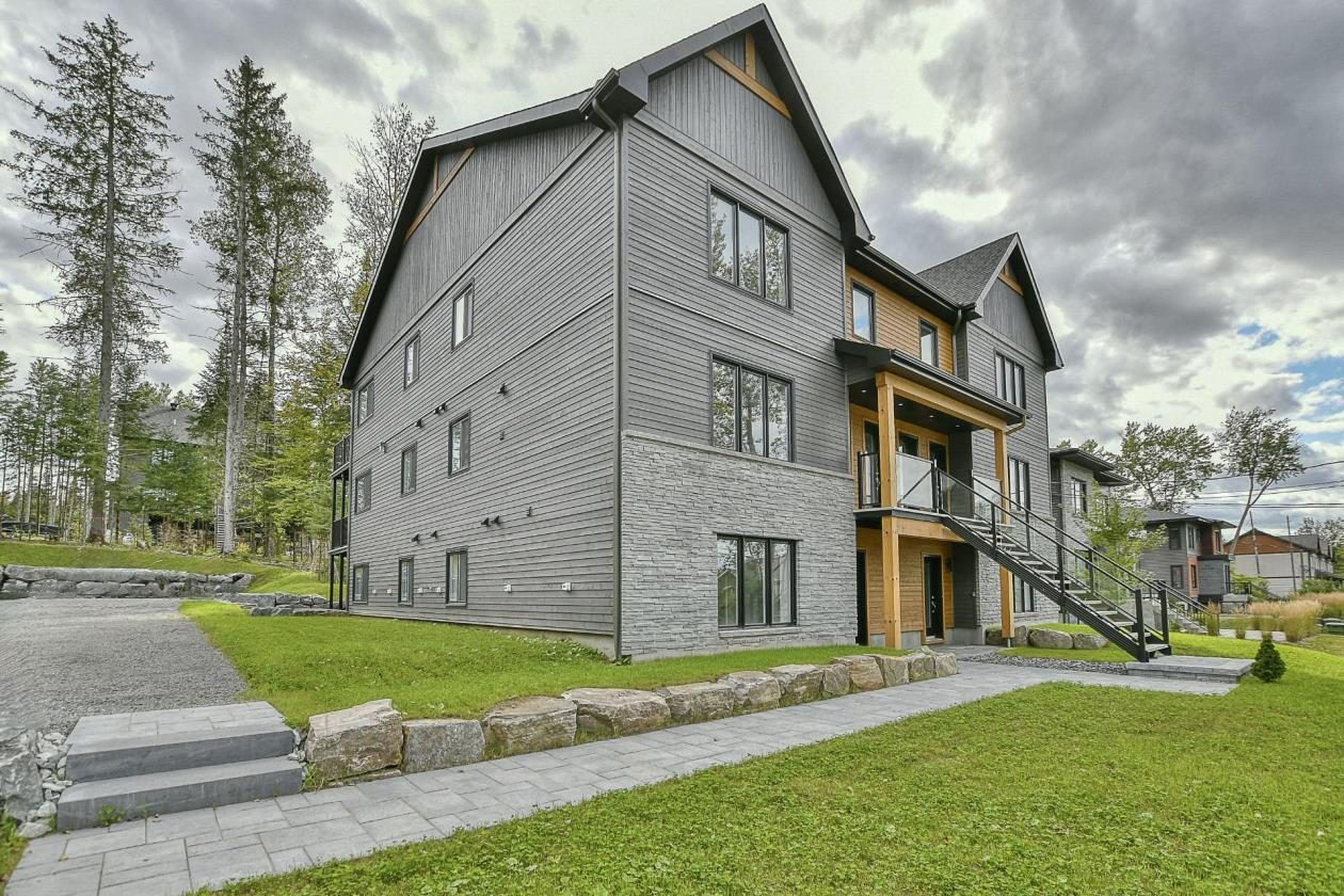 INVESTISSEMENT – 6 PLEX EN CONDOS — photo 2