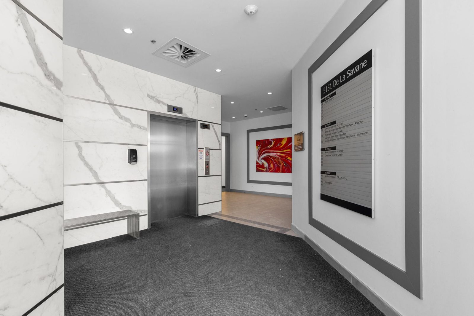 Bureau haut de gamme à louer – Montréal — photo 3