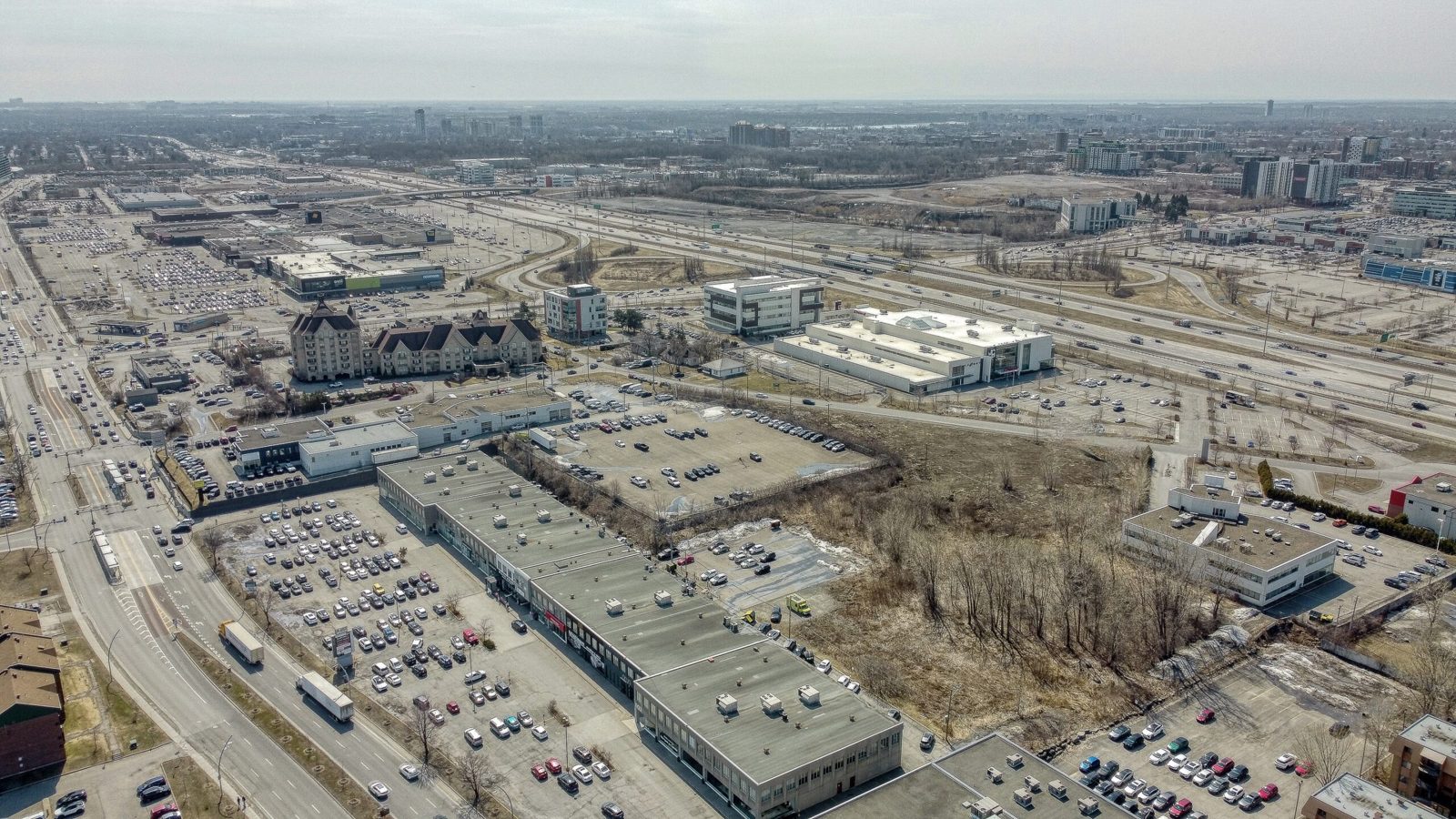 Projet résidentiels de 840 portes, LAVAL — photo 5