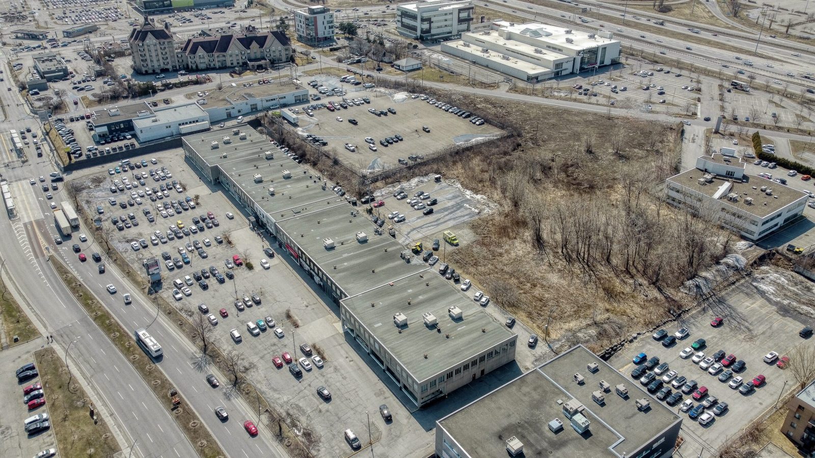 Projet résidentiels de 840 portes, LAVAL — photo 6
